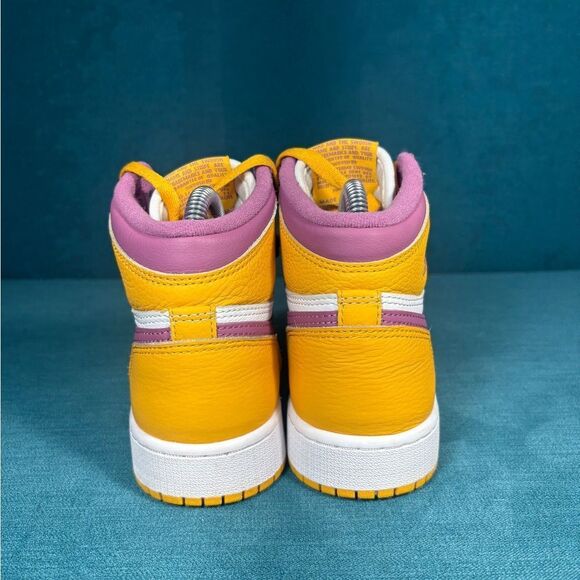 Size 4Y/5.5Women - Nike Air Jordan Retro High multicolor shoes - Picture 2 of 9